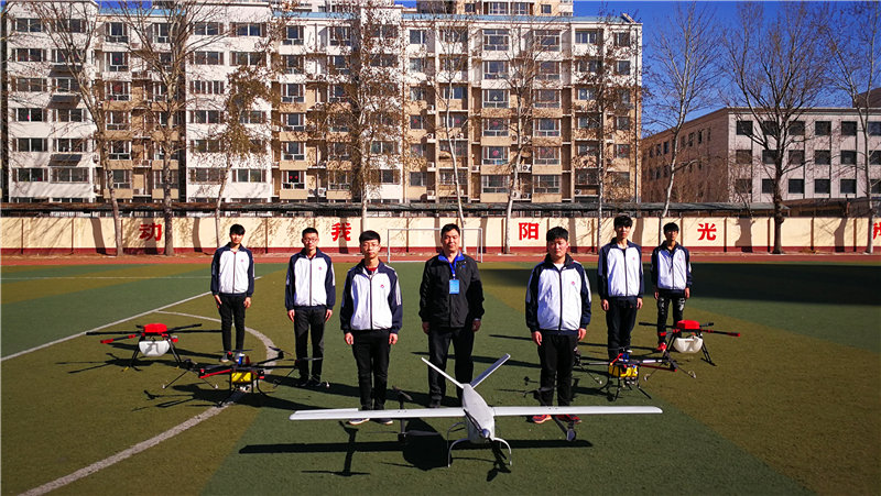 1501749056940475.jpg 河北智飛極農(nóng)無(wú)人機(jī)科技|保定ASFC無(wú)人機(jī)駕駛員培訓(xùn)考證|打藥撒藥噴藥植保無(wú)人機(jī)