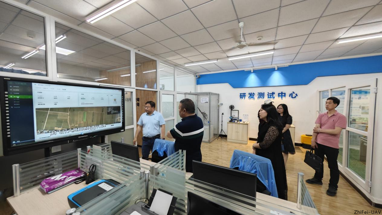 河北智飛極農(nóng)無(wú)人機(jī)科技|一鳶科技|行業(yè)定制無(wú)人機(jī) 河北智飛極農(nóng)無(wú)人機(jī)科技|一鳶科技|行業(yè)定制無(wú)人機(jī)